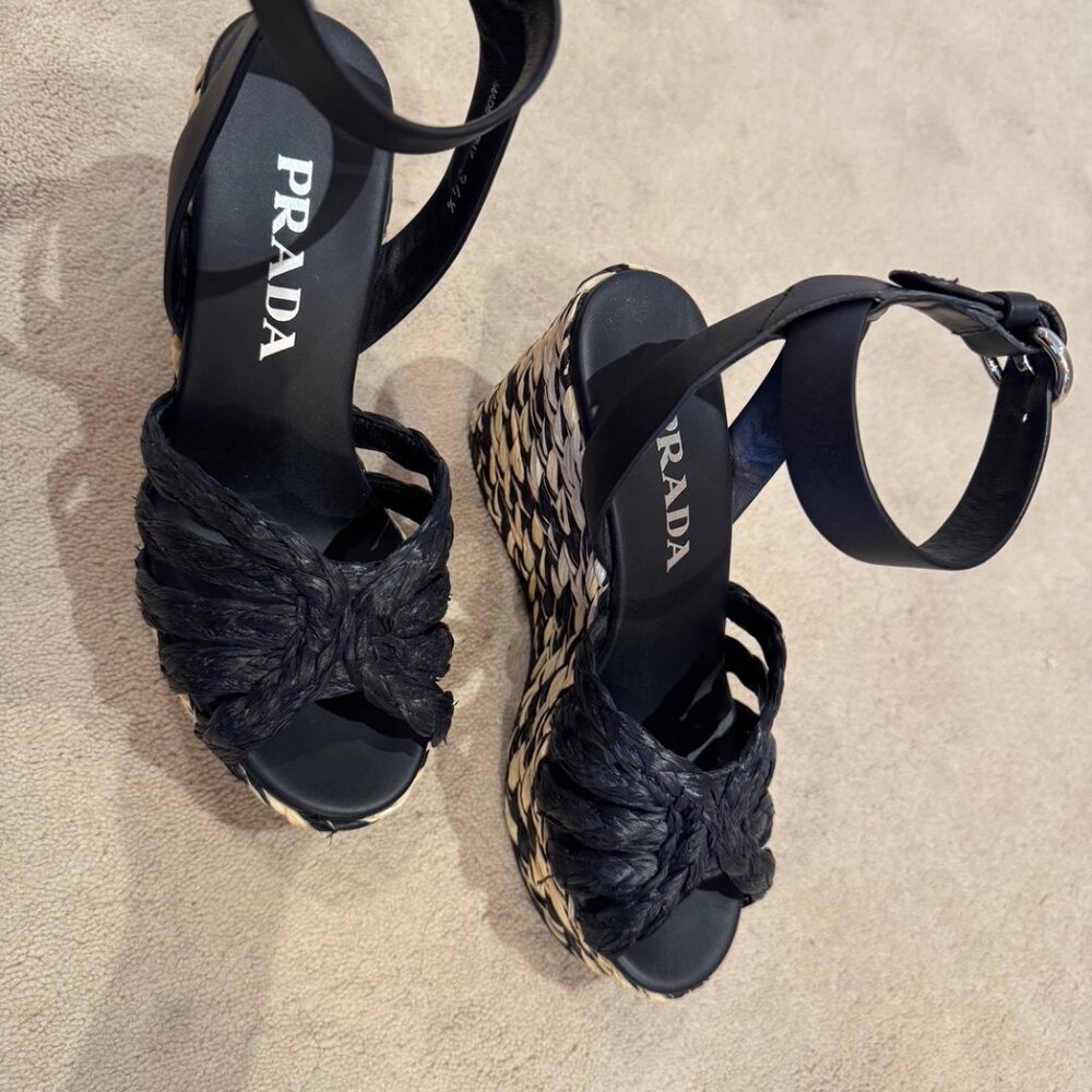 Prada Raffia Wedge NWOT (Fits large like a 5 - 5/12)